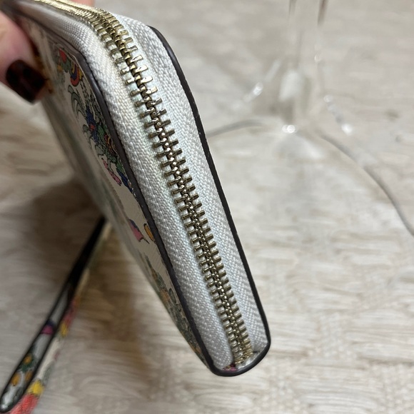 Tory Burch RARE Emerson Paradise Floral Zip Wallet / Wristlet - Picture 10 of 14